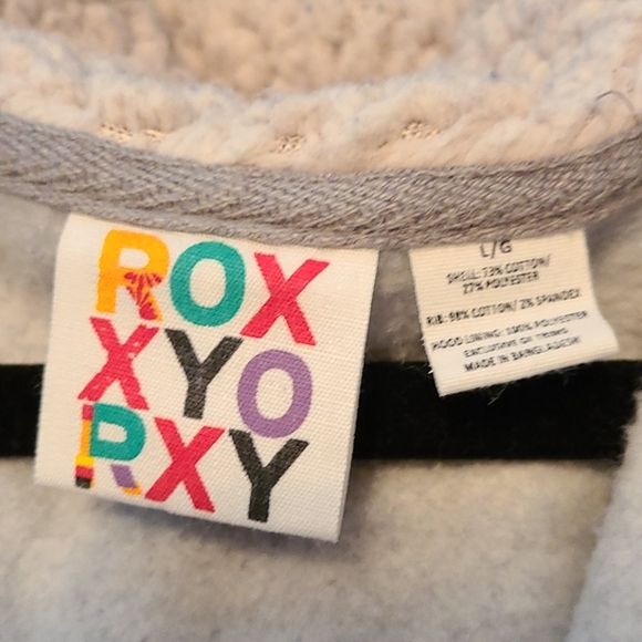 Roxy Hoodie with Fleece - Picture 3 of 5